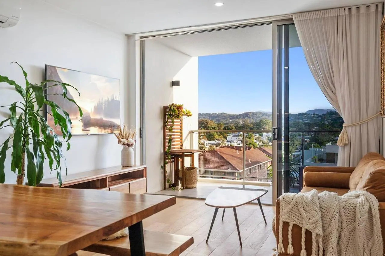 'Tropical Tides' Resort-Style Chic At Palm Beach Gold Coast