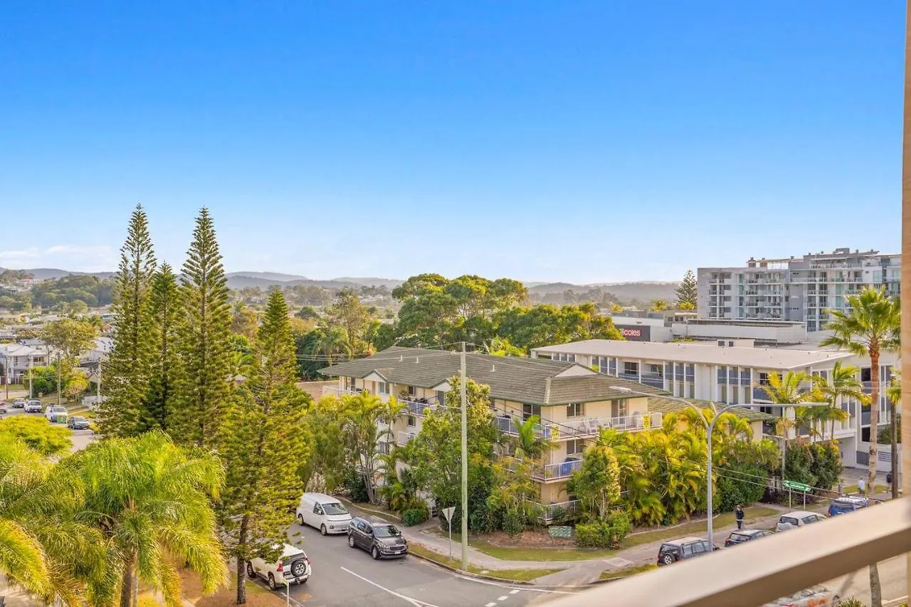 'Tropical Tides' Resort-Style Chic At Palm Beach Gold Coast 0*,